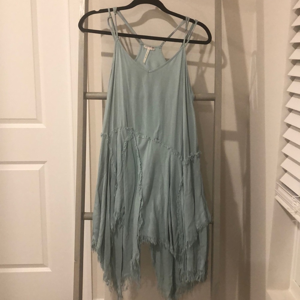 Women’s XS free people distressed slip